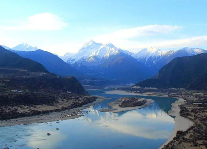 雅魯藏布大峽谷